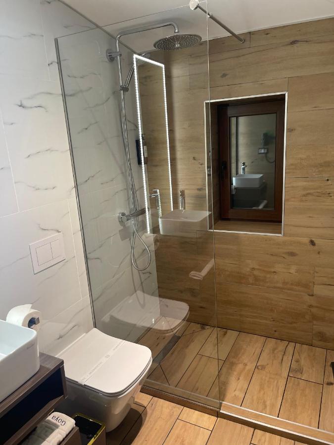 Hotel Goya Boutique Târgu Jiu Екстериор снимка